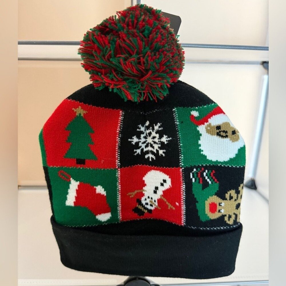 Christmas Festive Adults & Kids Light Up Pom-Pom Beanie One Size New